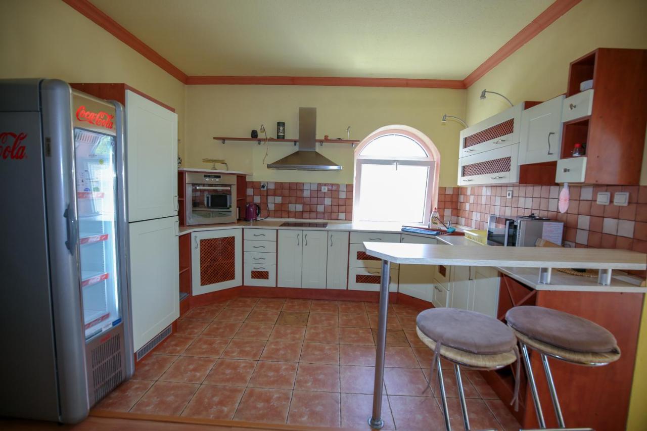 Villa Ametyst Штурово Экстерьер фото